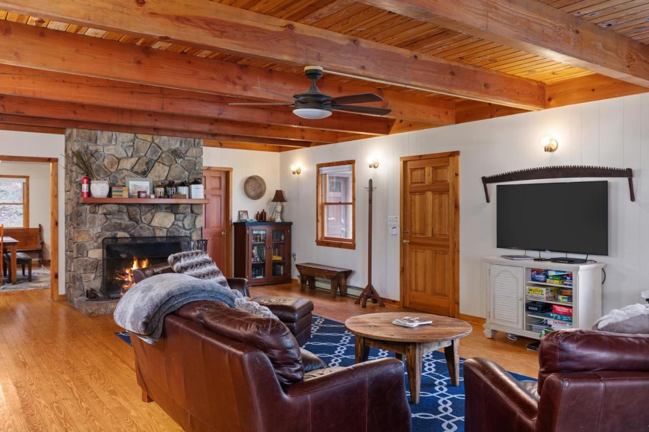 Sleepy Hollow 5Br Cabin - National Park 7 Min, Hot Tub, Fire Pit, Sleeps 12 لوراي المظهر الخارجي الصورة
